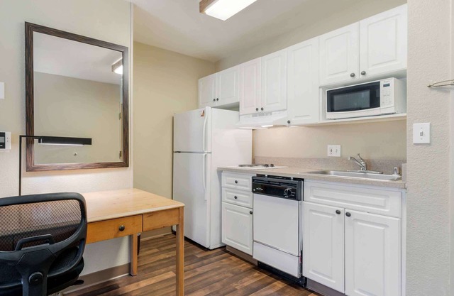 Extended Stay America Suites Pleasanton Chabot Dr