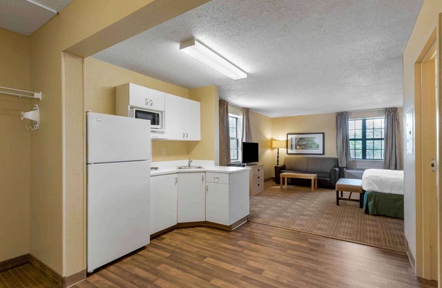Extended Stay America Suites Buffalo Amherst
