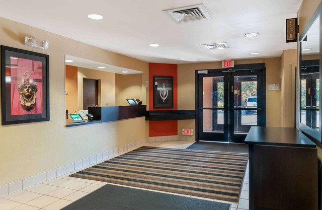 Extended Stay America Suites Detroit Canton