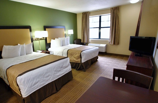 Extended Stay America Suites Indianapolis Castleton