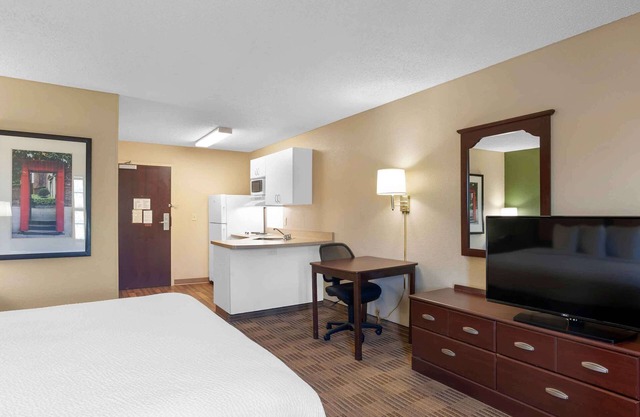 Extended Stay America Suites Sacramento White Rock Rd