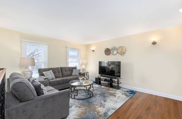 *Extended Stay* Roselle FHS Rental