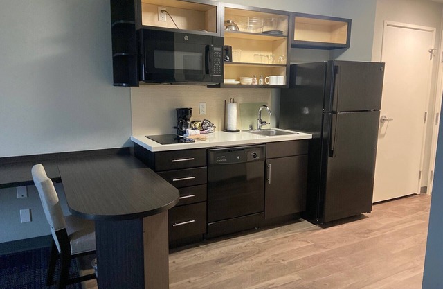 Extended Studio Hotel Ontario