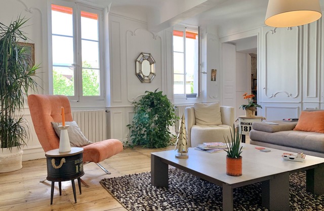 Schöne alte Wohnung Hyper Zentrum-Deko ordentlich-viele Gütesiegel # F5