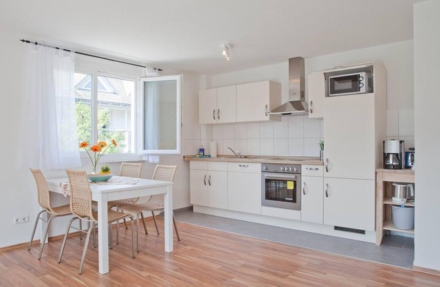 F6 Ferienwohnung, 64qm, Terrasse, 2 Schlafzimmer, max. 5 Personen