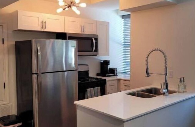 FAB Studio Near Capitol, Hospitals, & Fair Grounds