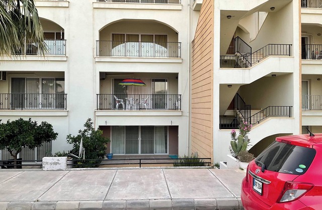 Fabulous 2 Bed Apartment in Safakoy Cyprus