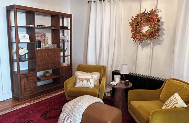 Fabulous 2-bedroom apartment in fantastic Schenectady NY with WiFi