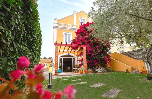 Fabelhaftes und ruhiges Haus im Zentrum des Dorfes und in der Nähe des Strandes.