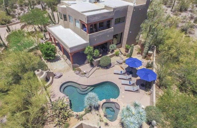 Fabulous Luxury Home on Quiet 2 acres