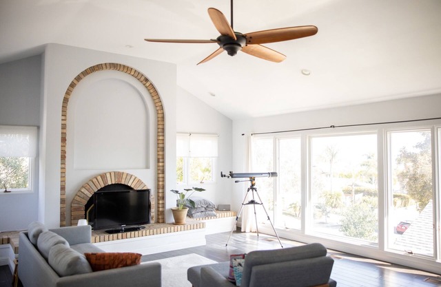 Fabulous ocean view home within walking distance to Shoreline Park