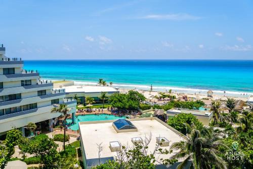 Fabulous Oceanview Suite Access to Beach & Pools