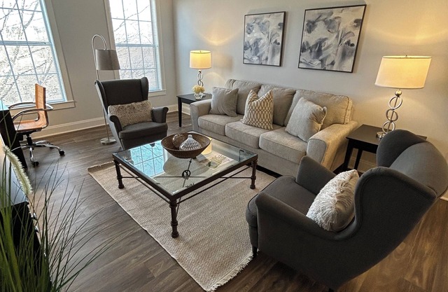 Fabulous One Bedroom/One Bath Fully Furnished Apt in Alpharetta