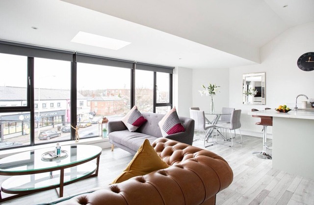Fabulous Penthouse, Brilliant Location, Sleeps 6!