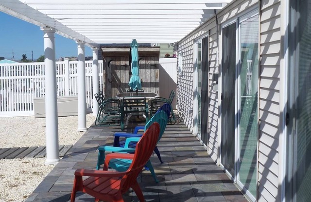 Fabulous summer rental 3/1 and open floor plan