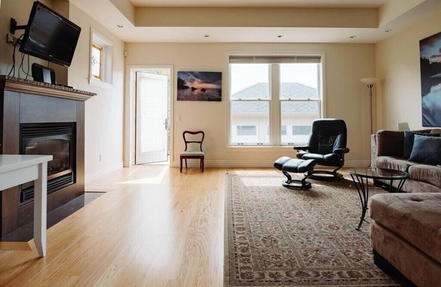 Luxusapartment in James Bay, in der Nähe von Fisherman's Wharf, Downtown & Marina