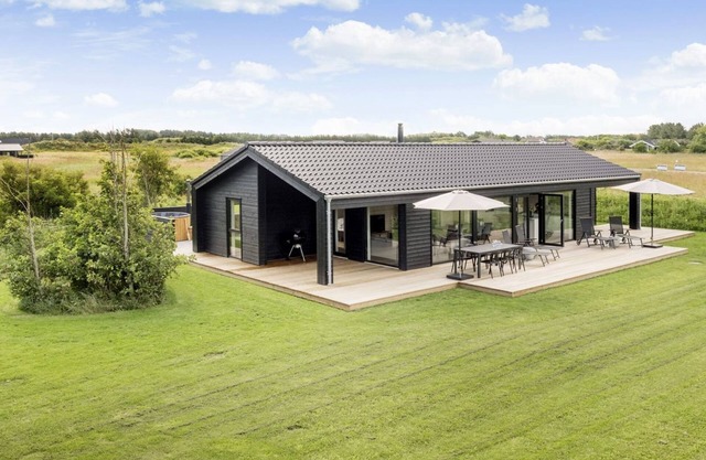 "Faidra" - 1.1km from the sea by Interhome