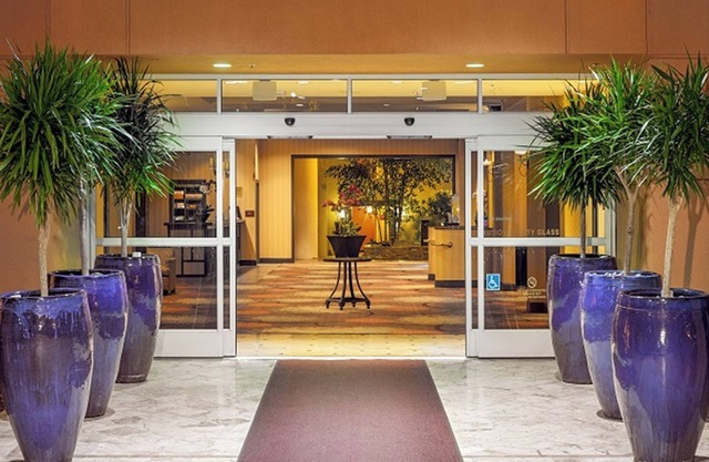 FairBridge Hotel by Concord Plaza