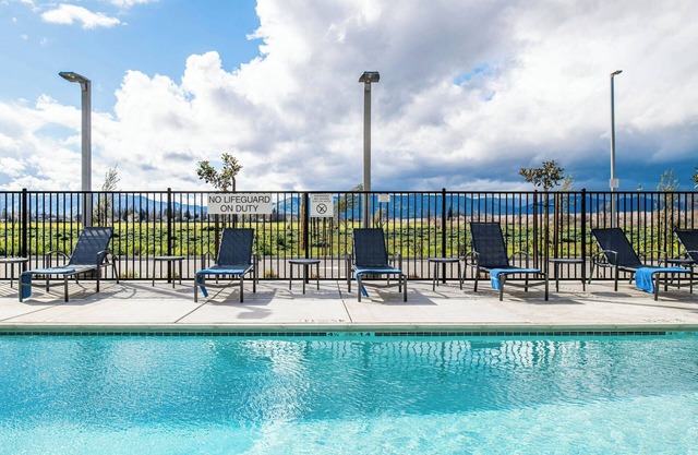 Fairfield by Marriott Inn & Suites Winters Davis