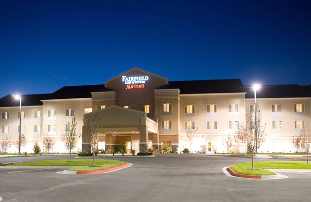 Fairfield Inn and Suites by Marriott Burley