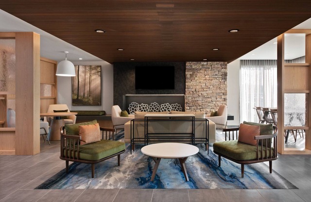 Fairfield Inn by Marriott & Suites Chino