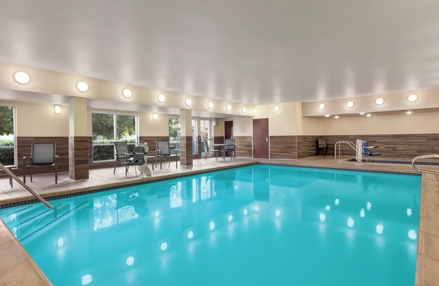 Fairfield Inn by Marriott Visalia Sequoia
