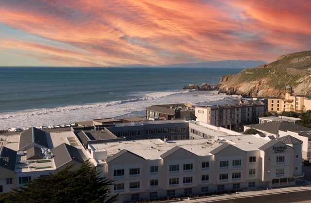 Fairfield Inn & Suites by Marriott San Francisco Pacifica