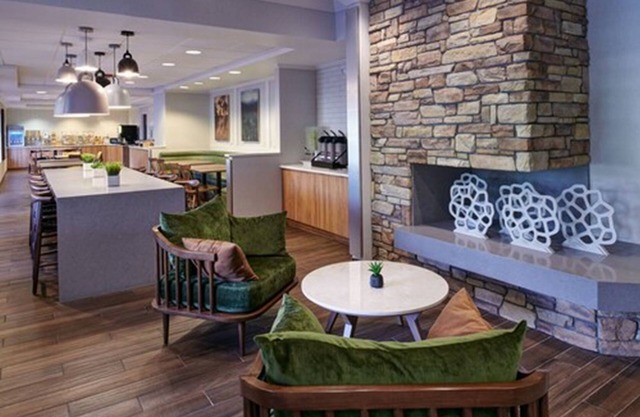 Fairfield Inn & Suites by Marriott Detroit Livonia