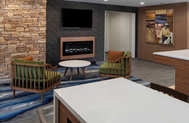Fairfield Inn & Suites by Marriott Lake Charles Sulphur