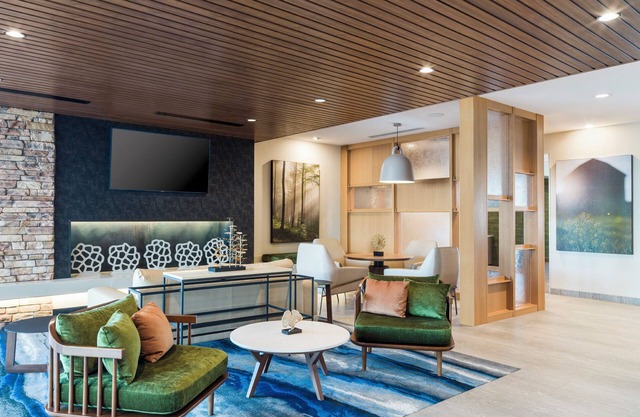 Fairfield Inn & Suites Hanford