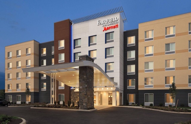 Fairfield Inn & Suites Lancaster East at The Outlets