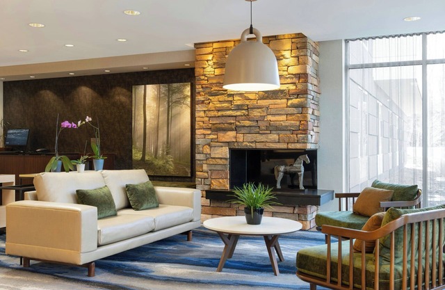 Fairfield Inn & Suites Springfield Northampton/Amherst