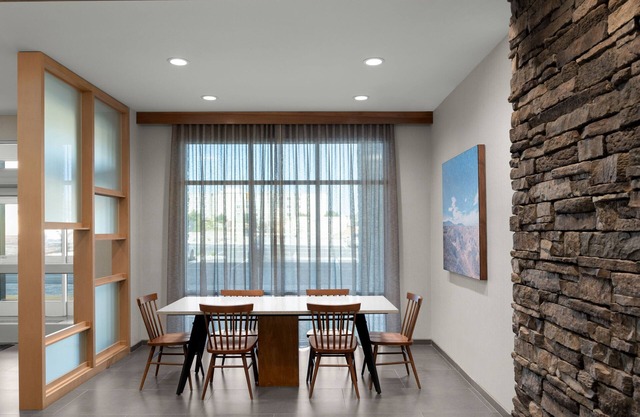 Fairfield Inn & Suites By Marriott Victorville