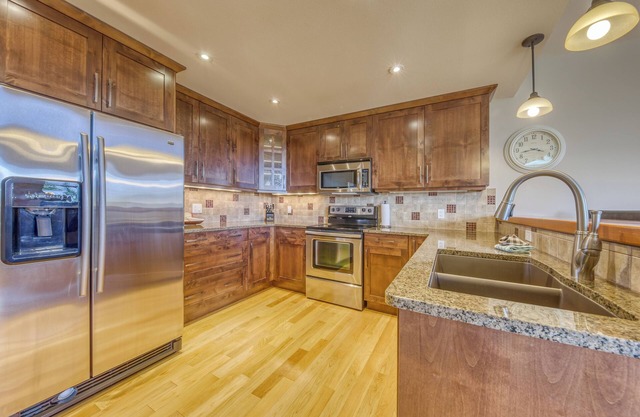 Fairmont Creek Property Rentals The Residences