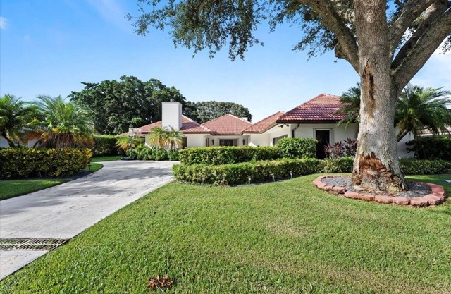 Fairway Escape Pool Games Firepit