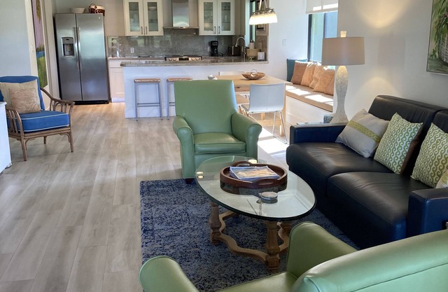 Fairway Lakes Abgeschieden 2/2 auf Dolphin Course Neu Renoviert