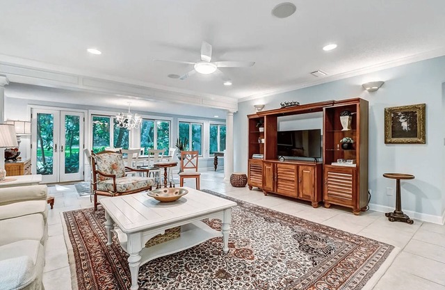 Fairway Oaks 3323 | 2 Bed, 2 Bath