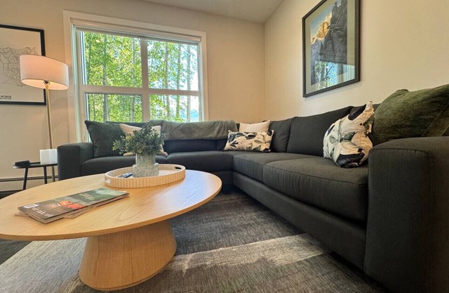 Fairway to Heaven - DT Condo