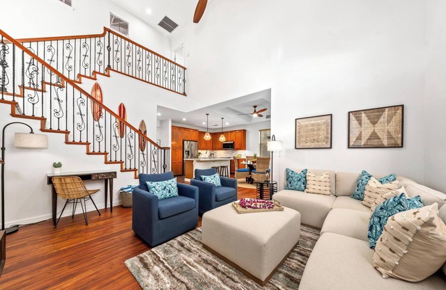 **Fairways Mauna Lani #1606 - Luxurious 2-Bedroom Retreat: 2 King beds, Remodele