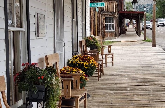 Fairweather Inn