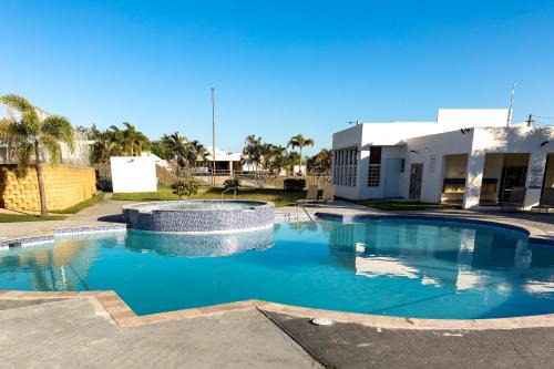 Fajardo Coastal Gem With Pool Access