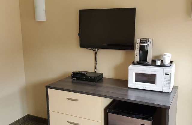 Falcon Motel Brossard