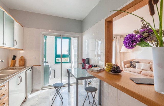 Falesia Apartment by LovelyStay