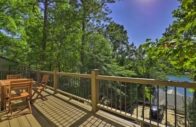 Fall Sale: 15% Off 3+ nights – thru Nov 30!