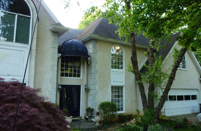 Herbstspecial !! Luxus Executive Home zu vermieten