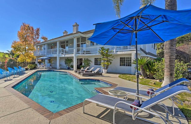 Fallbrook Getaway w/ Game Rooms & Amazing View!