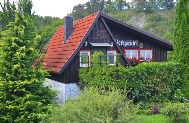 Malerisches Ferienhaus in Waldnähe