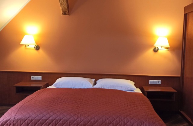 Familienzimmer Classic, Modern ohne Balkon, 1 Doppelbett+2 Einzelbette