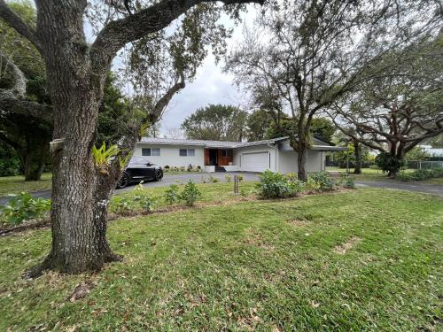 Family 4br Home Near Dadeland Mall