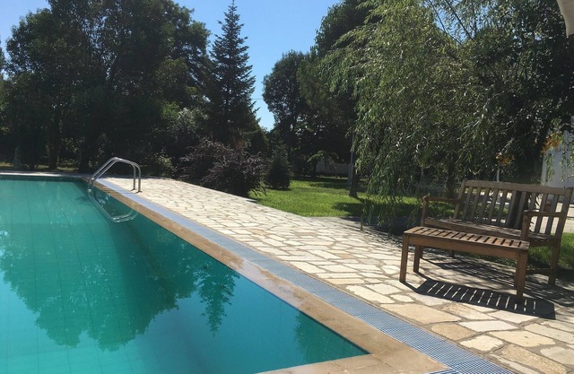 FAMILIEN- UND FREUNDSPARADIES, EINE LUXUXVILLA MIT AUSSENschwimmbad